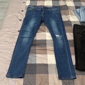 Men's Blue Jeans